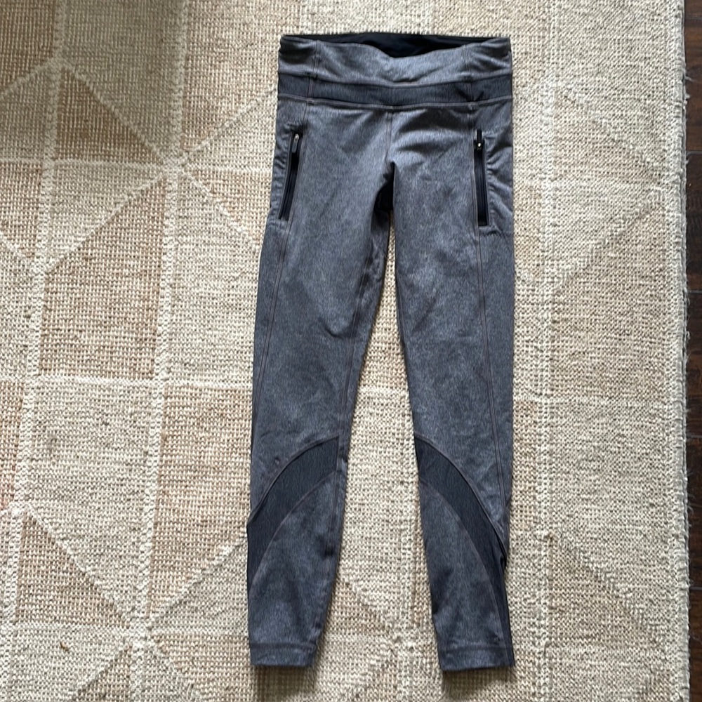 Lululemon inspire leggings heathered black size 4